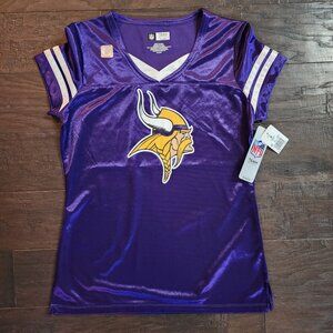 Minnesota Vikings Woman's Jersey Shirt Purple Women Sz S NFL Team Apparel NWT